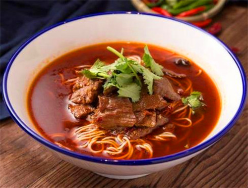 牛牛小牛当家牛肉面