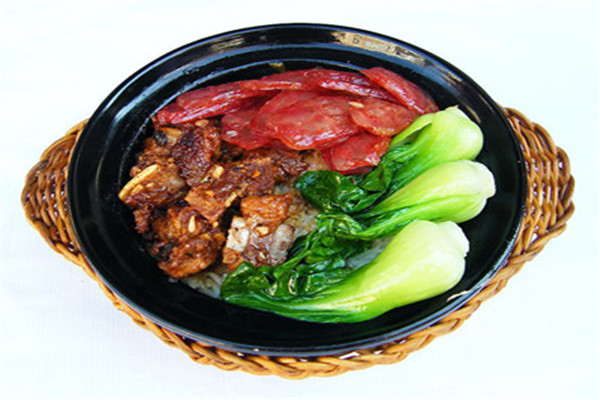三福煲煲香饭煲仔饭