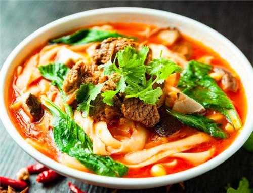 伊鼎牛肉面