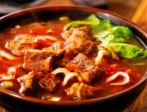 悦雅牛肉面