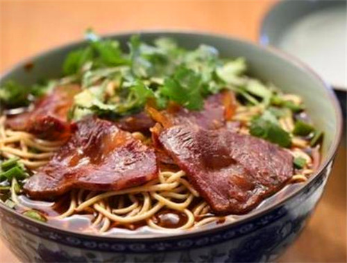井汤牛肉面