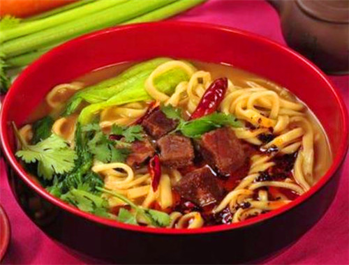 周记老号牛肉面