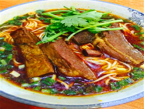 坨坨牛肉面
