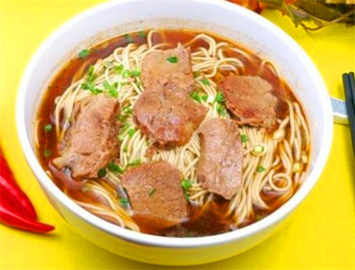 宏爷牛肉面