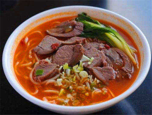 伊面缘牛肉面