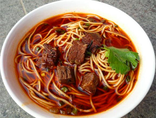 绝代双椒牛肉面