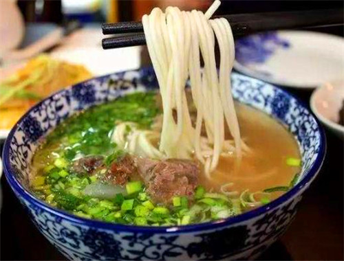 周记老号牛肉面