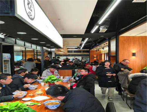松鼠家牛肉面