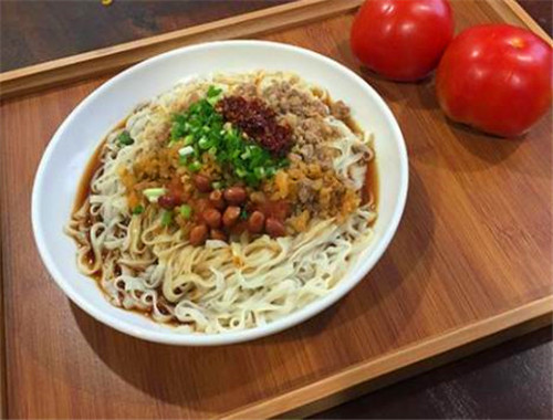 嘉和牛汤面