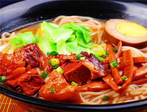 悦雅牛肉面