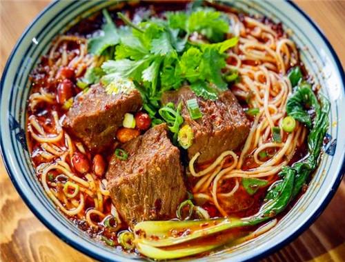 坨坨牛肉面