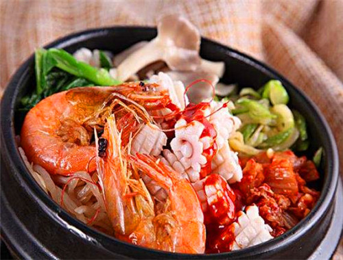 阿吉玛石锅拌饭