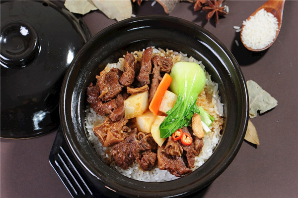饭煲煲鲍汁煲仔饭加盟