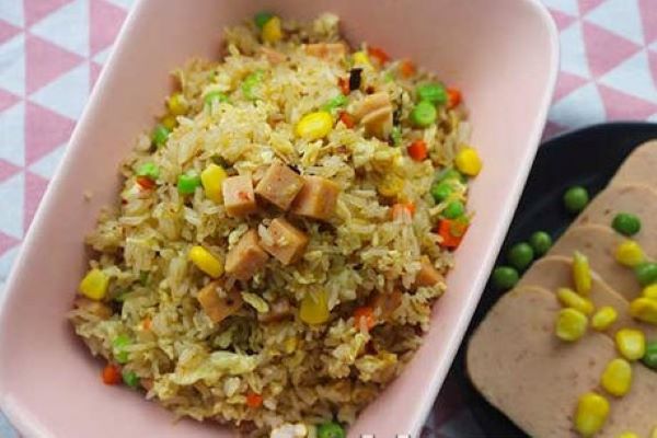 虾范炒饭加盟