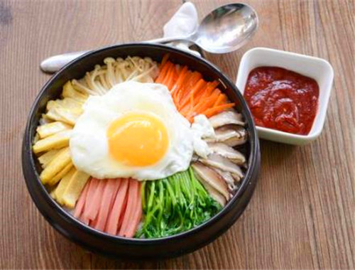 阿吉玛石锅拌饭