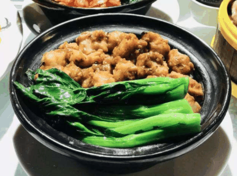 何记煲仔饭