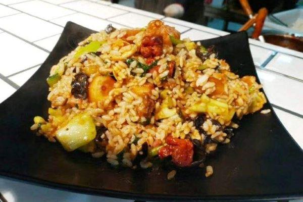 友回忆炸串炒饭加盟