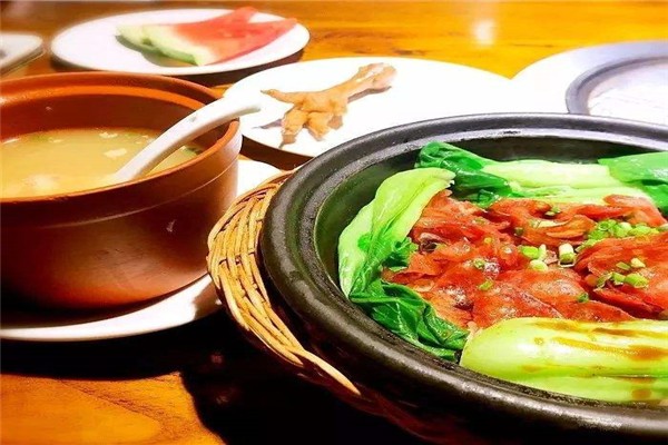 港田煲仔饭加盟
