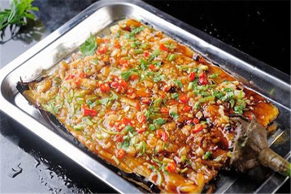 煌家煮意烤鱼加盟