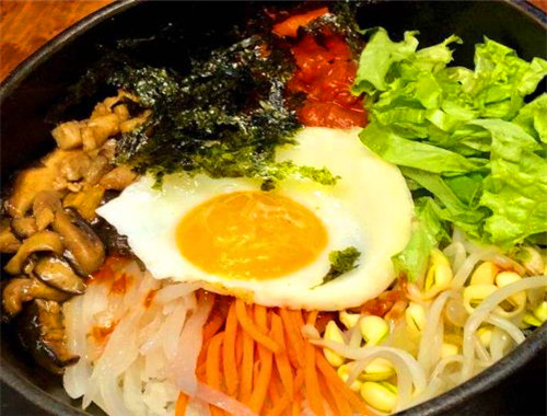 嗒嗒米石锅拌饭