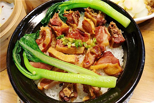 域稻煲仔饭加盟