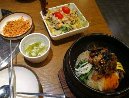 三米韩屋村