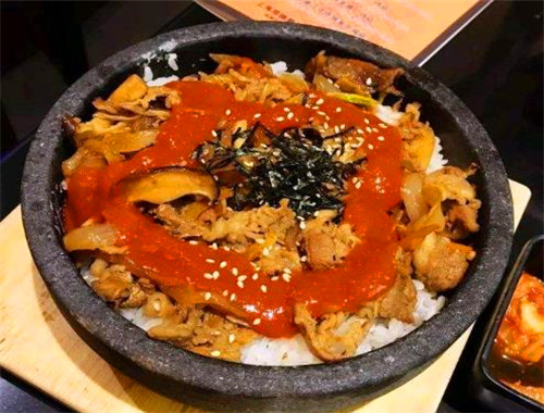 金家石锅拌饭