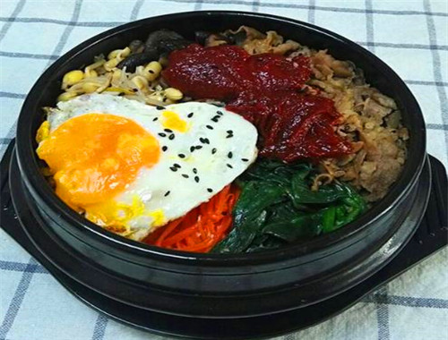 嗒嗒米石锅拌饭