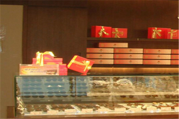 广良兴休闲食品加盟