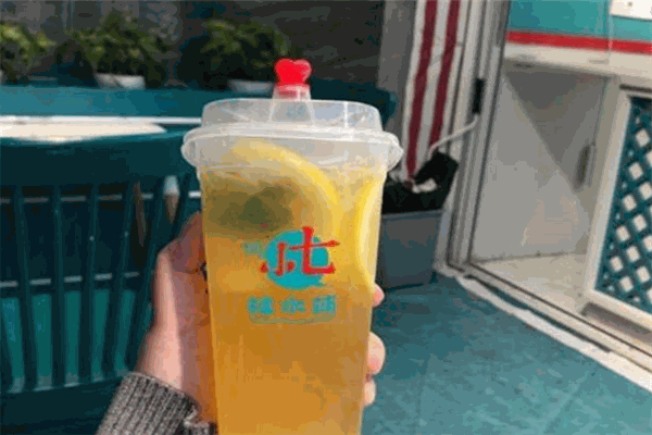 何小七糖水铺