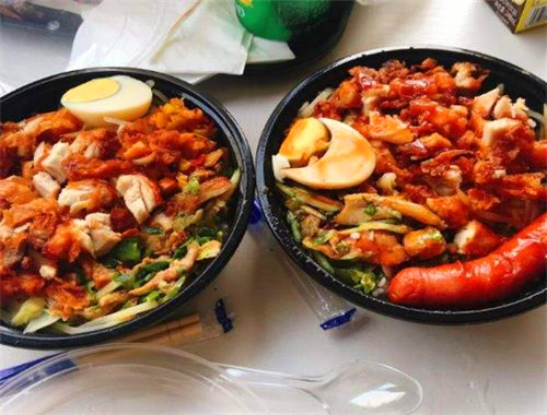 传奇烤肉拌饭
