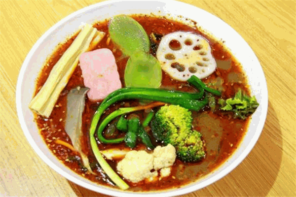 孙志鹏麻辣烫