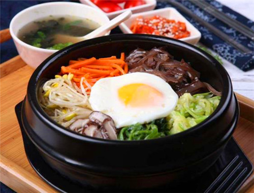 一禾石锅拌饭