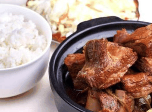 万和春排骨米饭