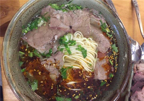 兰小花牛肉面加盟