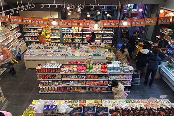 小馋猫零食加盟