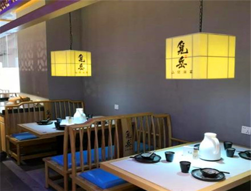 觅岳山间湘菜