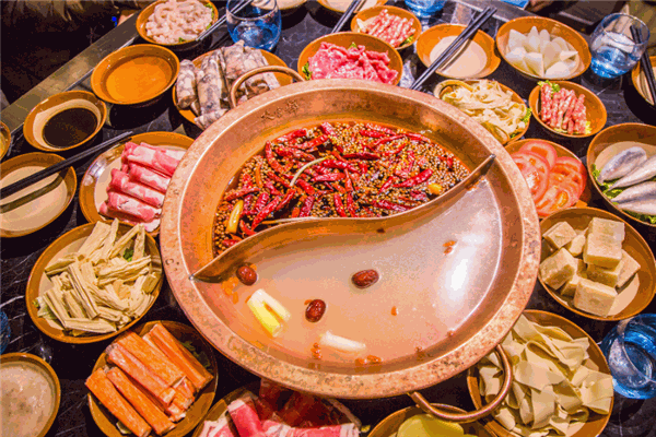 板凳地带火锅