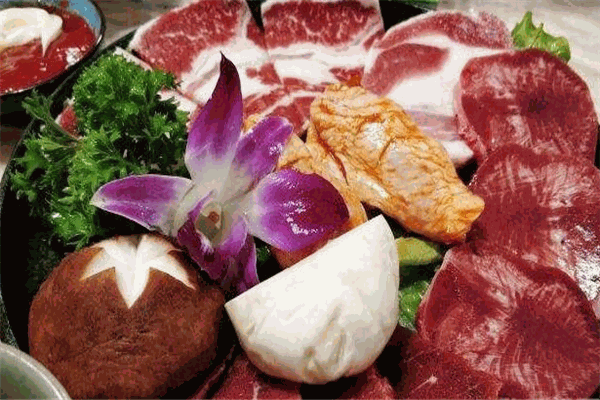 春唇酱汤火锅烤肉