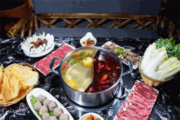 牛泰斗潮汕牛肉火锅