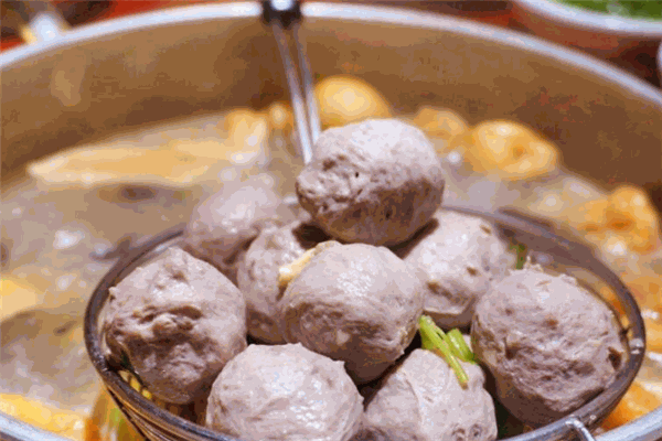 牛人日志鲜牛肉骨汤火锅