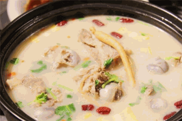 牛人日志鲜牛肉骨汤火锅