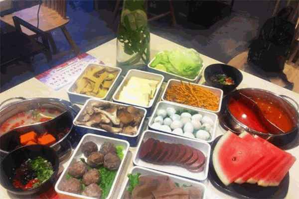 小太极川渝纵横小火锅