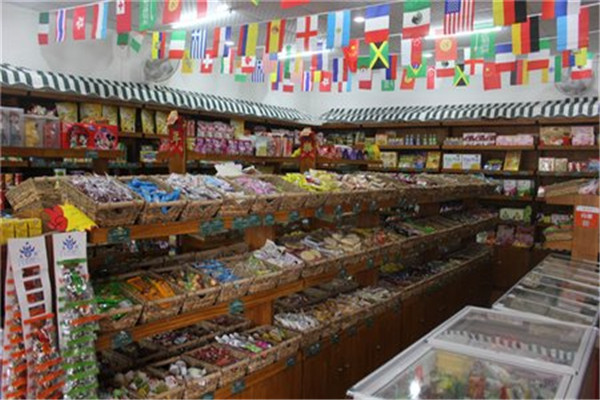 四十大道零食王国加盟