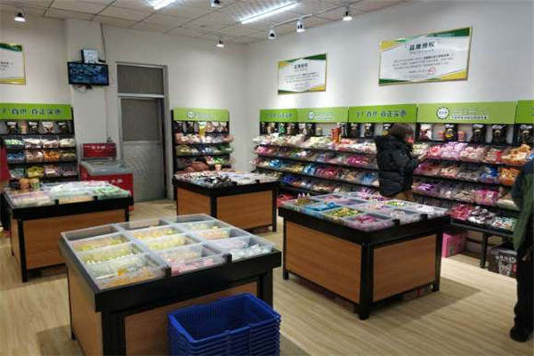 磨磨圈零食五块九加盟