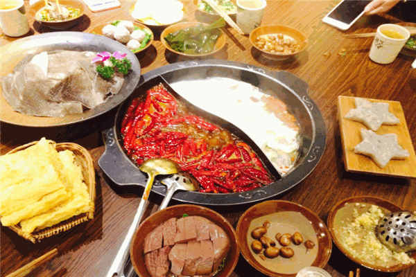 小鱼小牛火锅