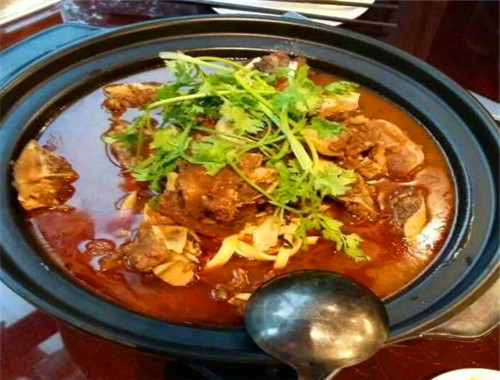 东南醇牛肉馆
