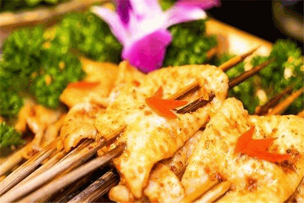 锦尝小郡肝串串火锅
