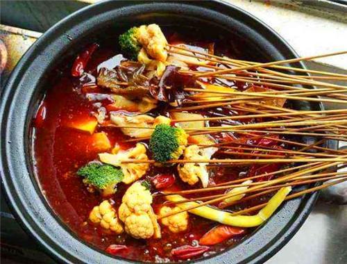 老妈串串火锅