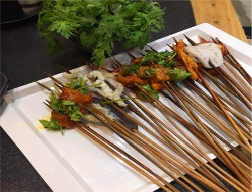 万签汇小郡肝串串